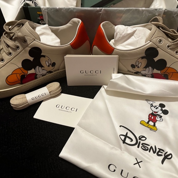Gucci x Disney Mickey Mouse Sneakers - Picture 4 of 12